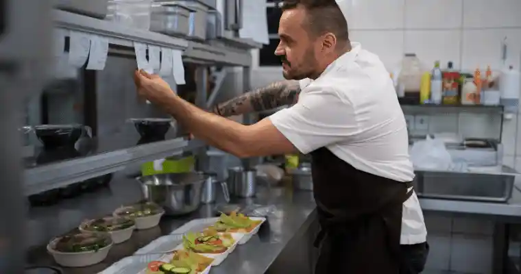 Latest Hotel Chef Jobs in Canada with Visa Sponsorship for Freshers 2024-25